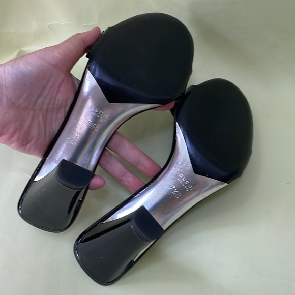 Vintage black/silver Gucci patent leather heels in original box - Picture 15 of 16